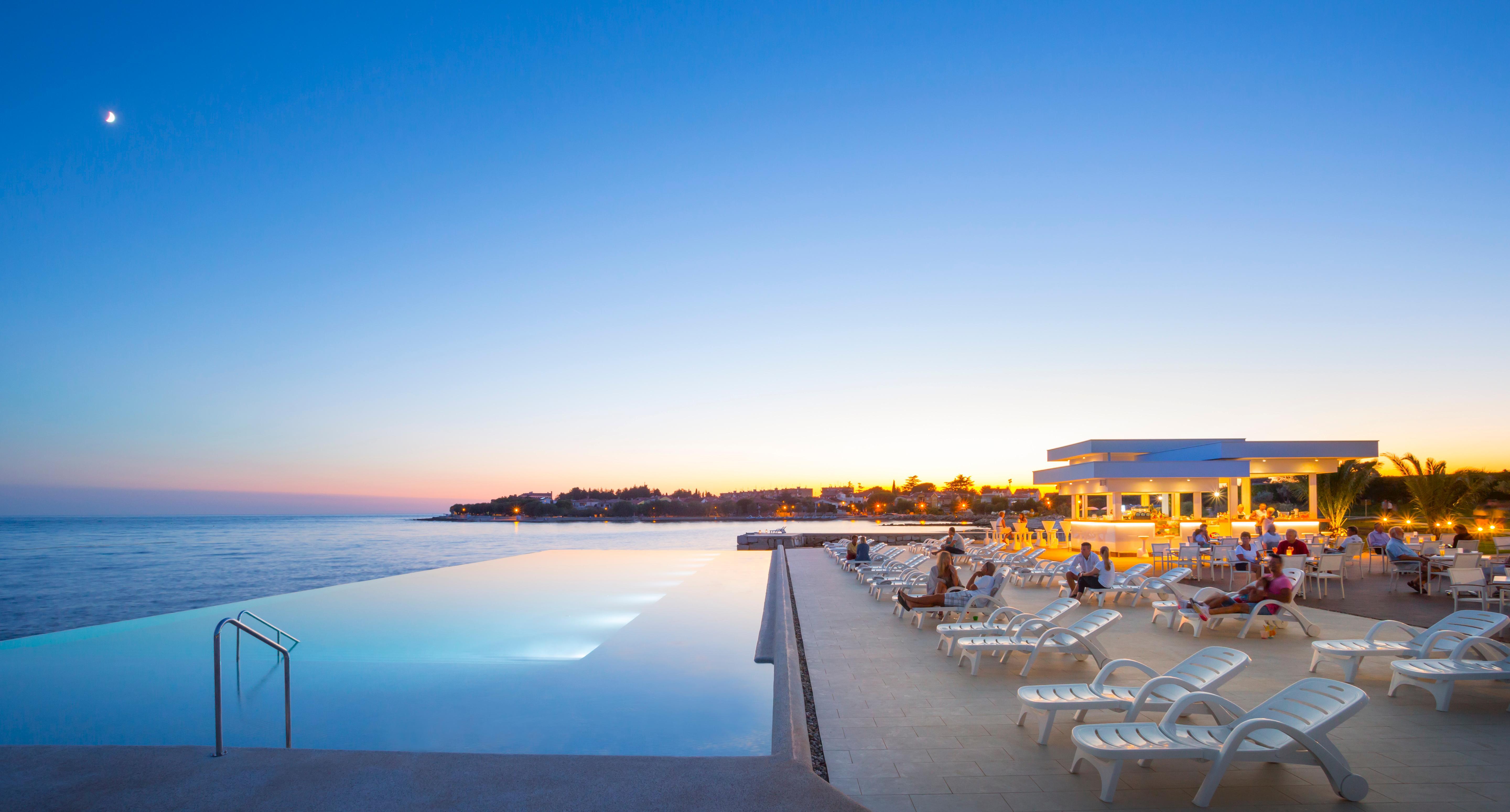 Aminess Vival Maestral Hotel Novigrad Istria Exterior foto