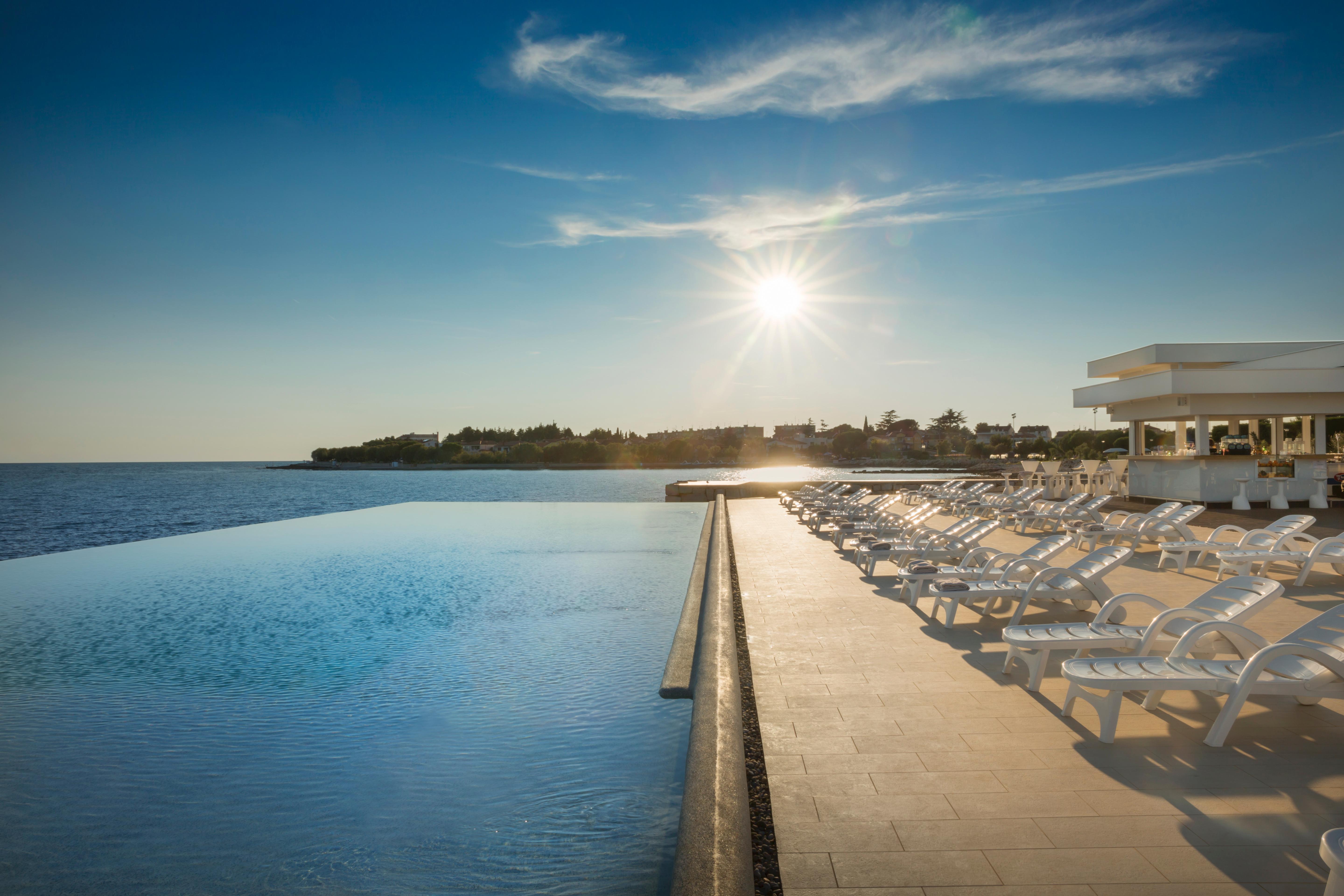 Aminess Vival Maestral Hotel Novigrad Istria Exterior foto